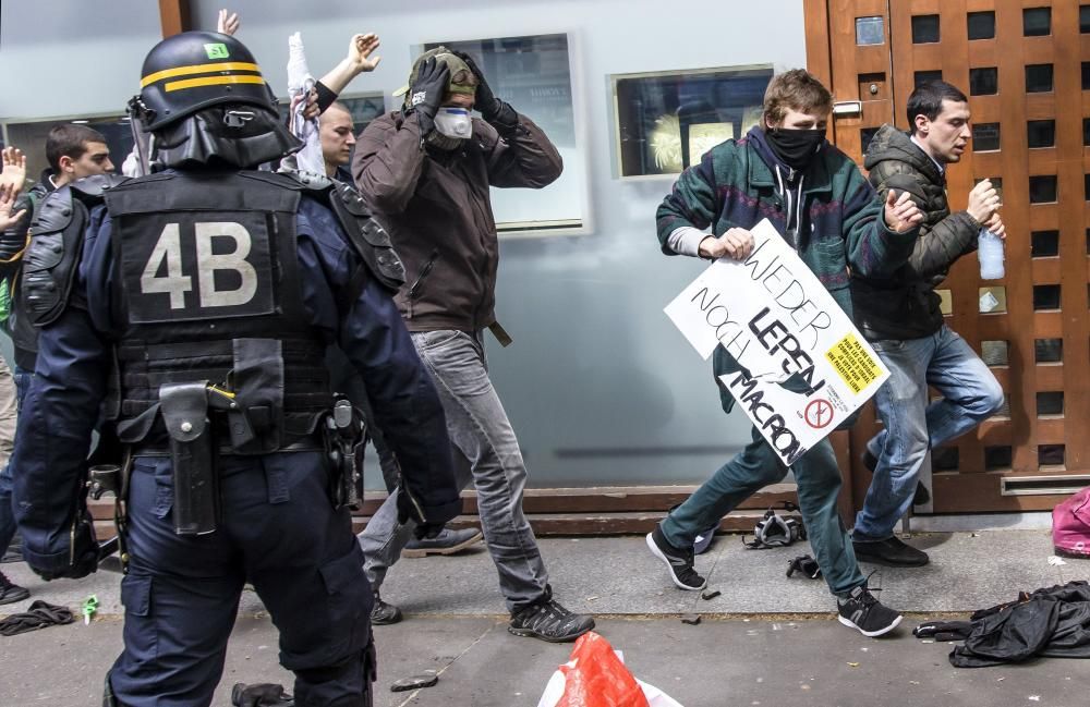 Disturbios en París en la celebración del 1 de Mayo