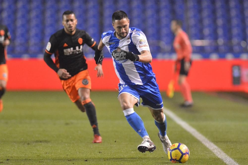 El Dépor cae en Riazor ante el Valencia