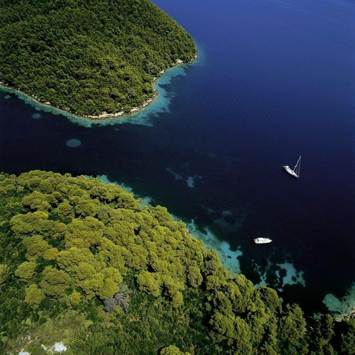 Isla de Jakljan, una de las islas Elafiti.