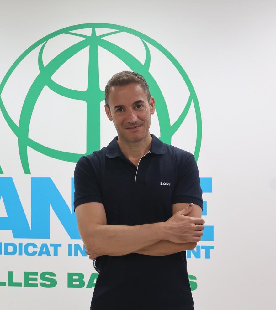 Víctor Villatoro: «La insularidad no puede ser un problema para los docentes de Baleares»