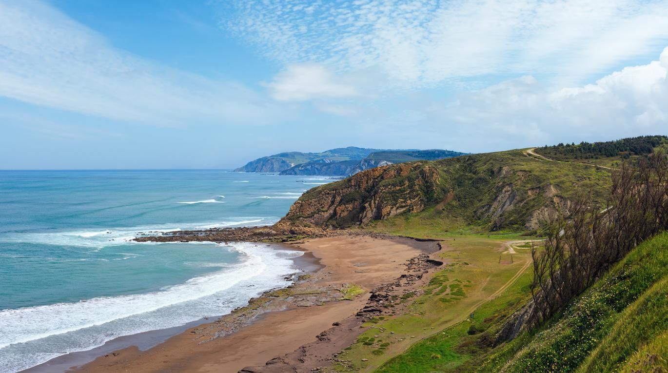 Esta es una de las playas más bonitas y desconocidas de España
