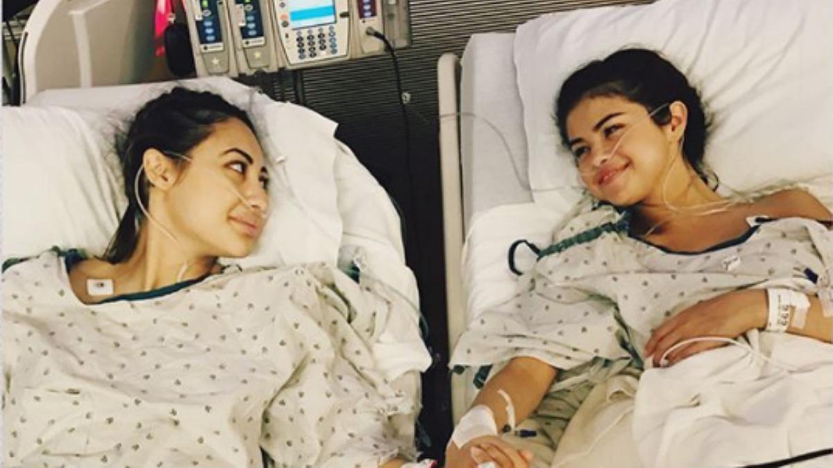 Selena Gómez y su amiga, la actriz Francia Raisa, que le ha donado un riñón.