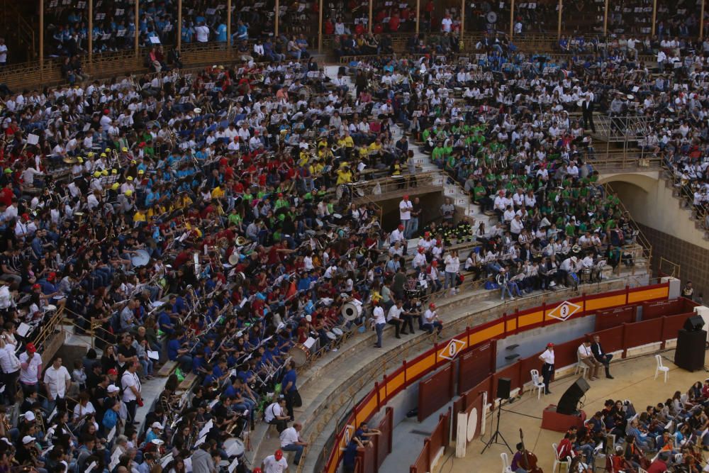 Una clase musical multitudinaria bate el Guinness World Records en Alicante