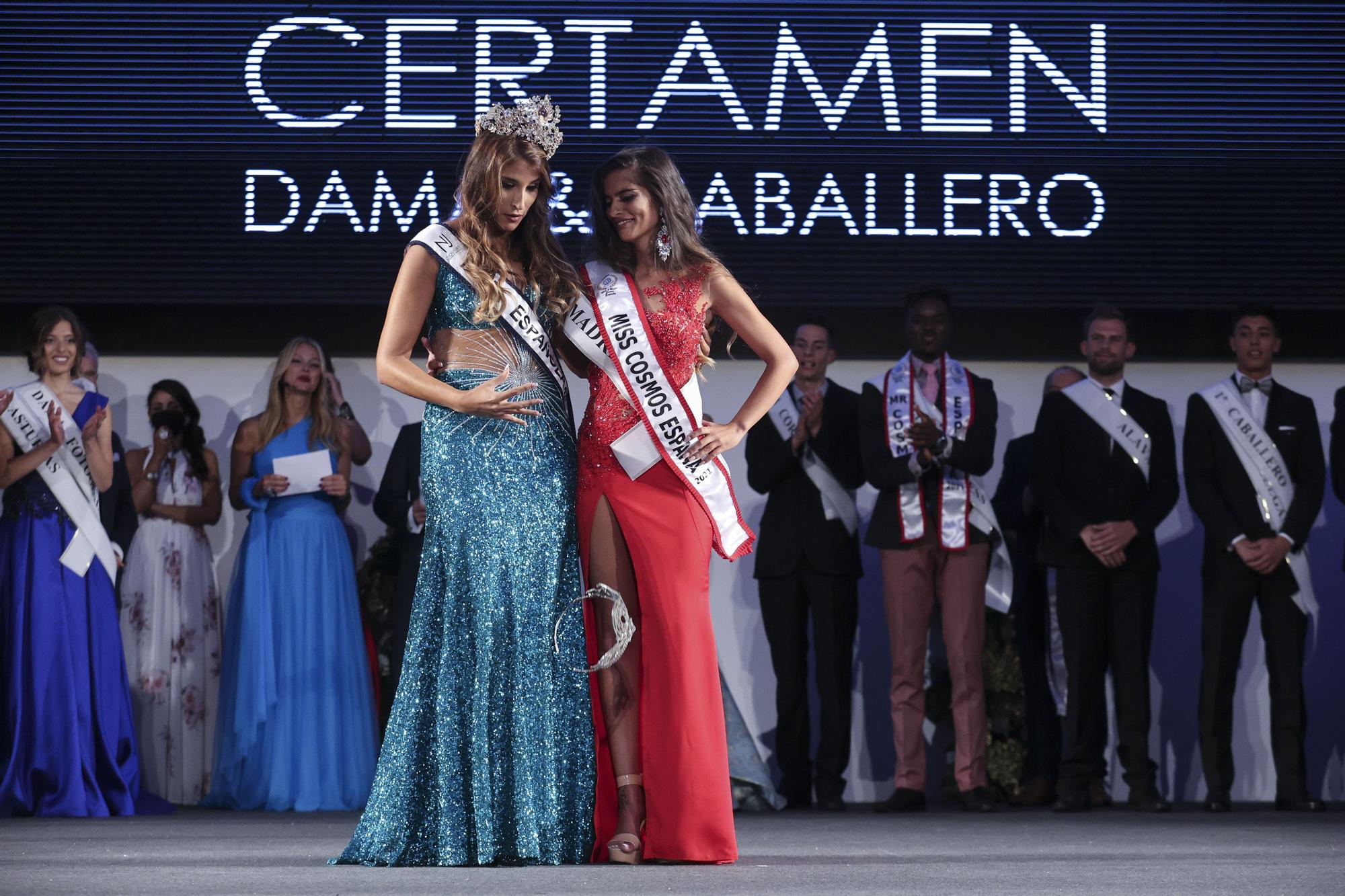 Las imágenes del desfile en Oviedo del certamen de belleza nacional “Dama y Caballero”