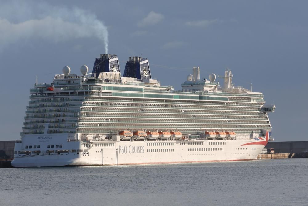 Así es por dentro el crucero "Britannia"