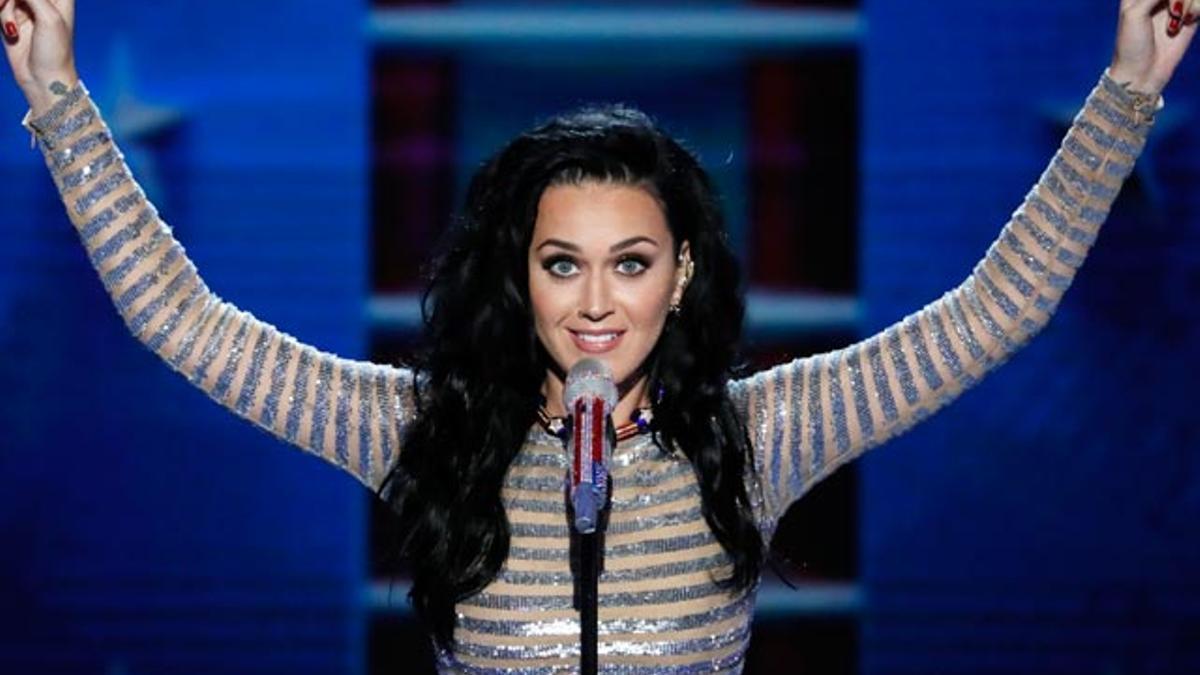 Katy Perry finalmente se desnuda para pedir el voto