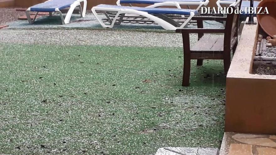 Granizo, lluvia y mucho frío en Ibiza