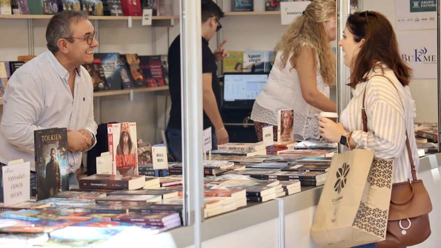 Librerías, editoriales y asociaciones ya se pueden apuntar a la Feria del Libro de Murcia