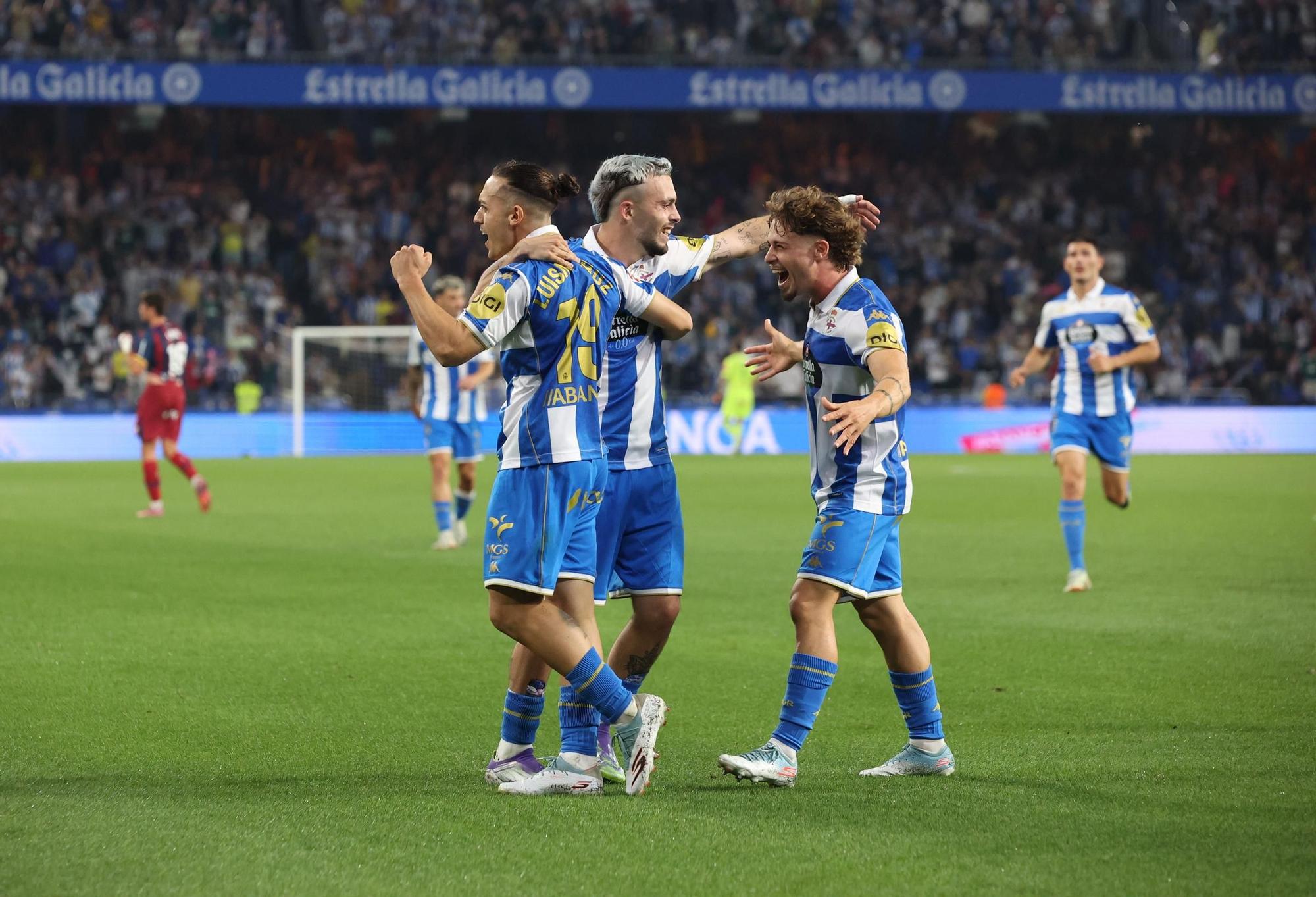 Las mejores imágenes del Deportivo - Huesca