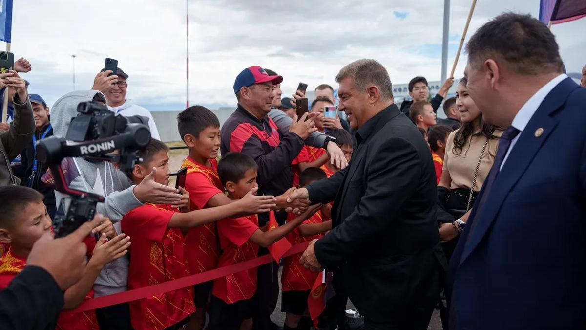 Joan Laporta, a su llegada Kirguistán