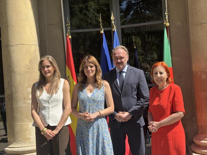 España y Portugal piden más dinero a Bruselas para financiar las interconexiones eléctricas pero salen sin avances de su reunión con Francia