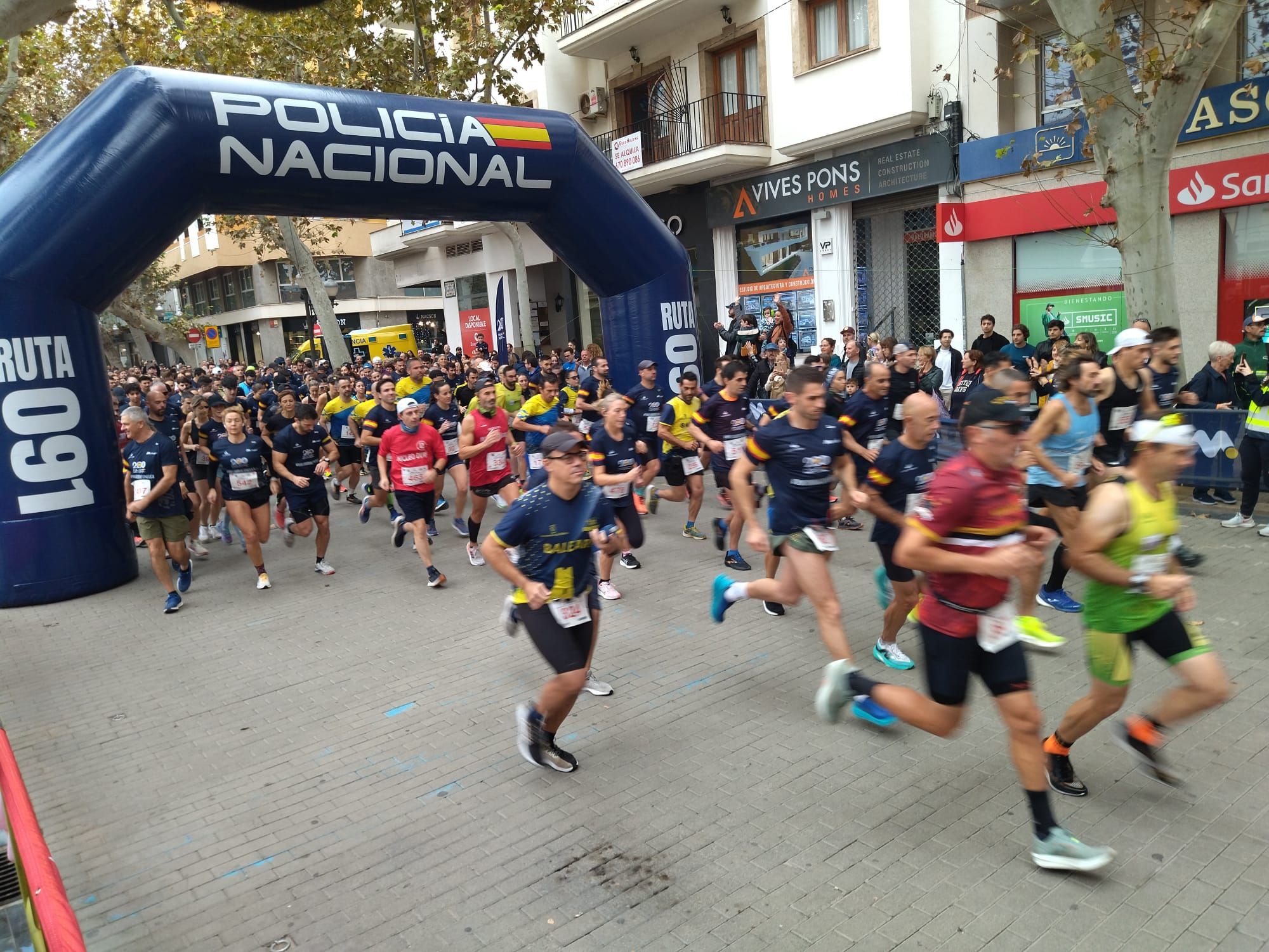 Marea solidaria: Dénia corre por Luca (imágenes)