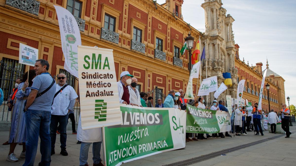 Más de un centenar de médicos reivindican una atención primaria &quot;de calidad&quot;.