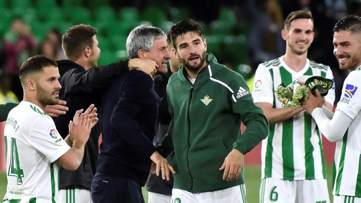 Quique Setién y sus jugadores desprenden felicidad por juego y resultados