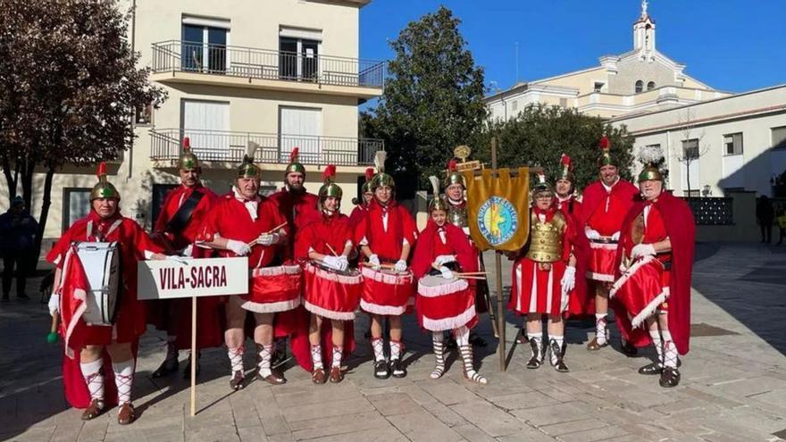 Els Armats, en els 75 anys dels Manaies de Banyoles. | @ARMATSVILASACRA