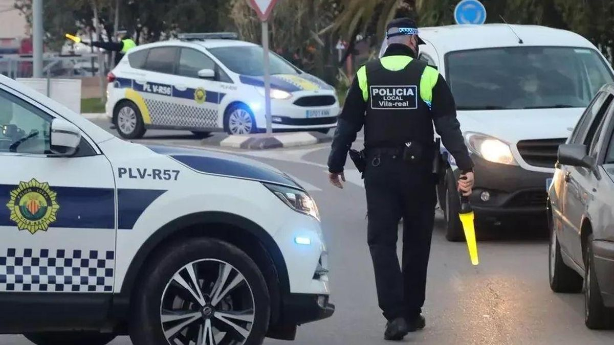 La falta de efectivos en la Policía Local de Vila-real obliga a los agentes a realizar horas extraordinarias.
