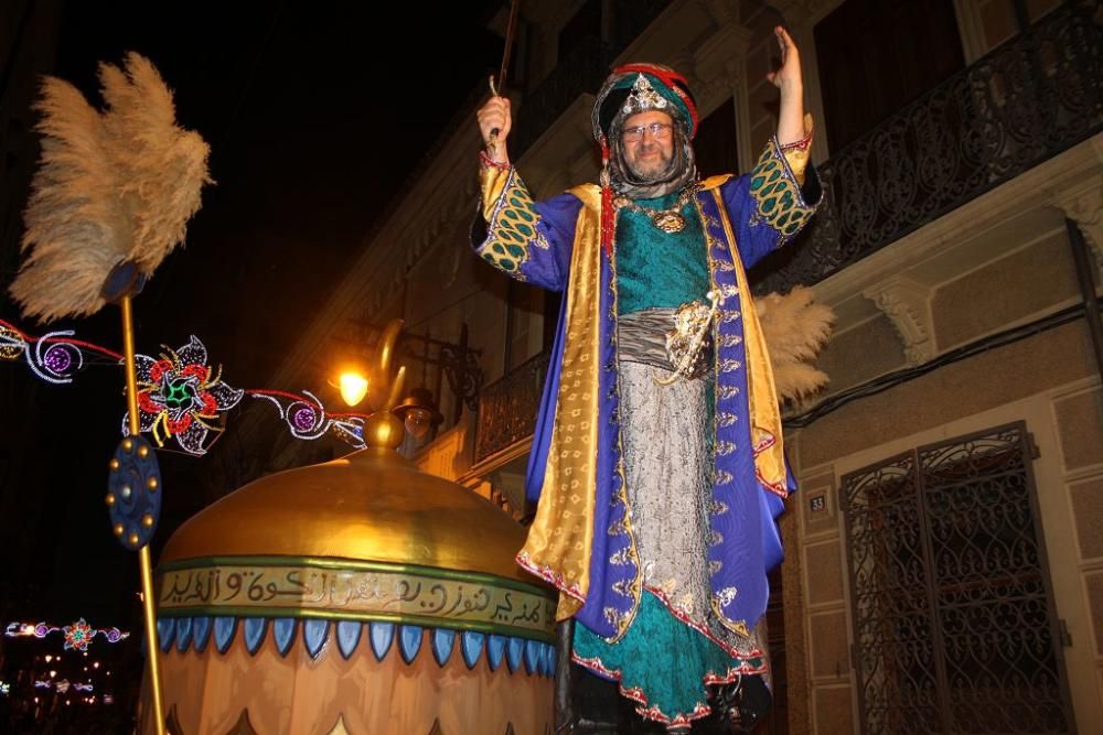 Los Moros y Cristianos de Jumilla cumplen treinta años con un espectacular desfile