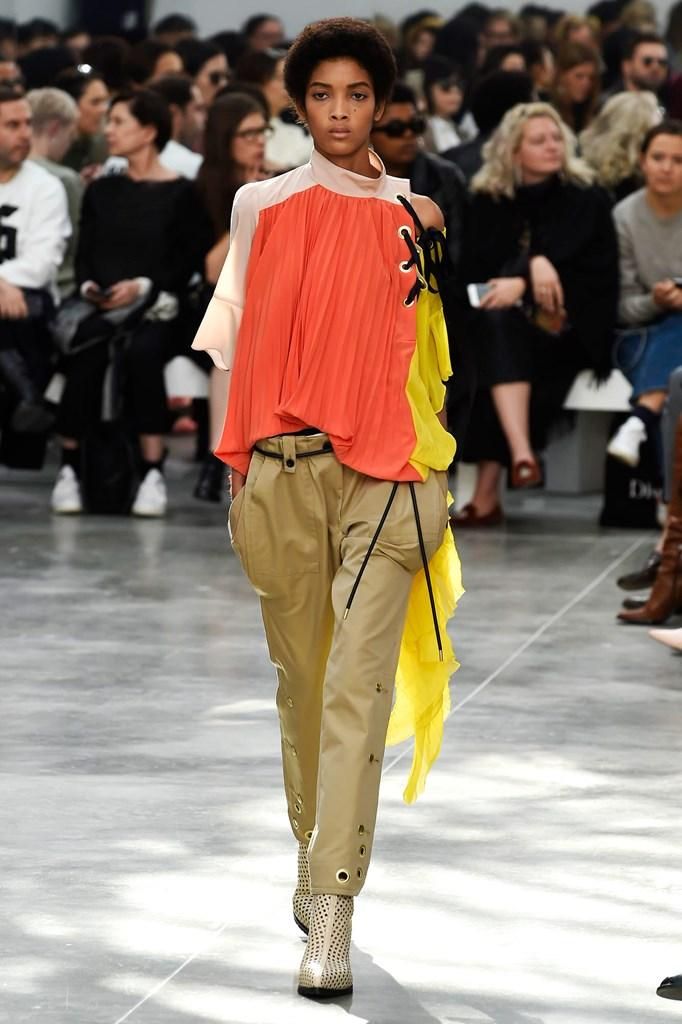 Sacai