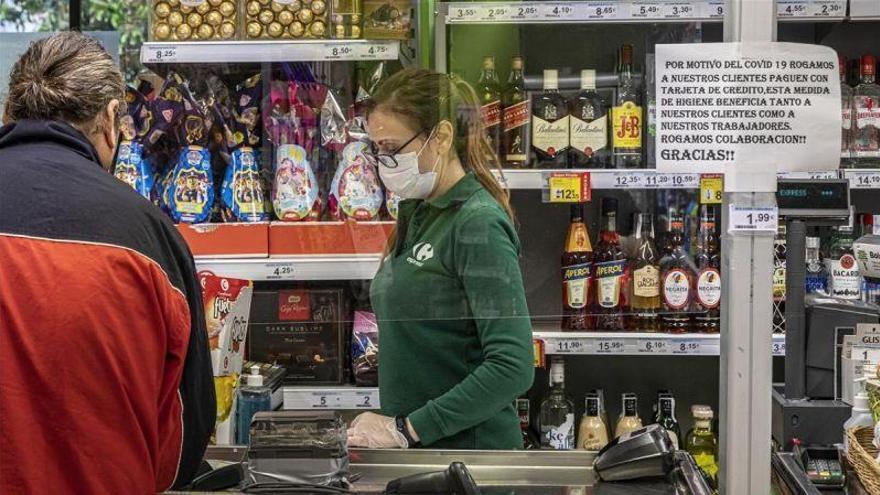 Así queda regulado el uso de mascarillas en Mercadona, Consum, Carrefour y El Corte Inglés