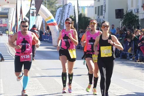 Búscate si corriste el Maratón o la Media Maratón de Badajoz