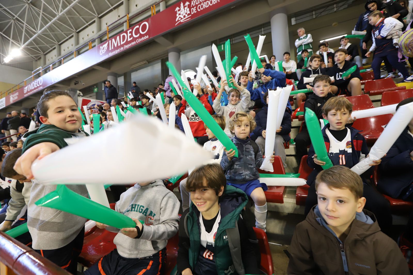 Coto Córdoba CB-UCB Córdoba : las imágenes del partido en Vista Alegre