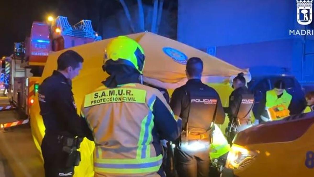 Dos heridos graves en el incendio de un edificio en el barrio de San ...