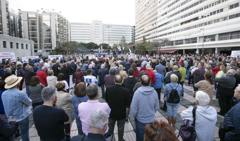 29.03.19. Las Palmas de Gran Canaria. Concentración ciudadana   | 29/03/2019 | Fotógrafo: Quique Curbelo