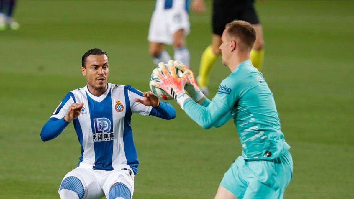 Ter Stegen tuvo que intervenir en dos ocasiones claras en la primera parte