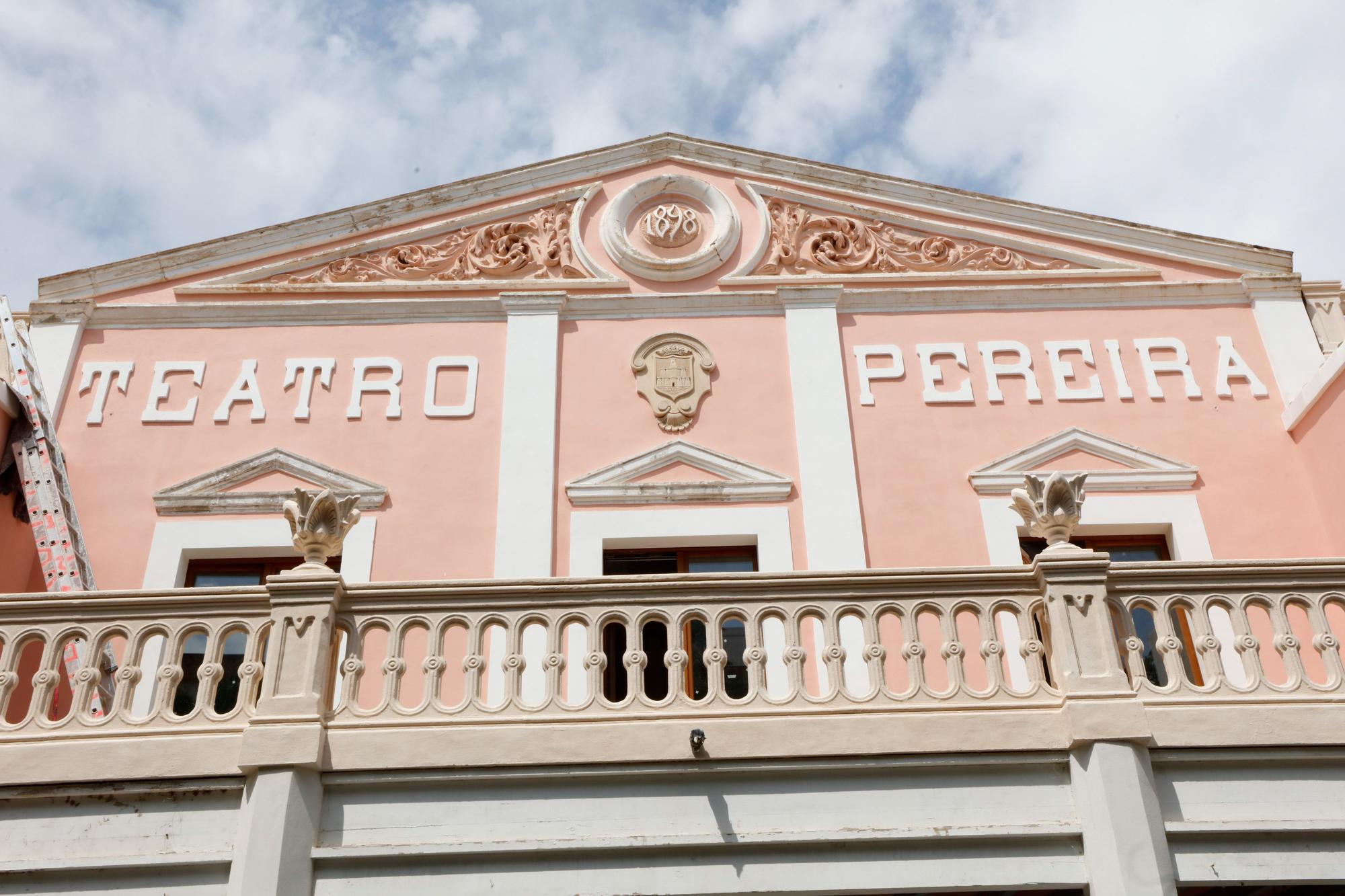 Todas las imágenes de la reforma del Teatro Pereyra de Ibiza