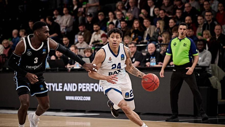 El passaport irlandès d'Eli Brooks obre la porta a un altre estranger per al Baxi Manresa