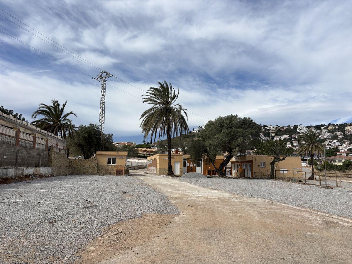 Otra vista del nuevo párking de Peñíscola.