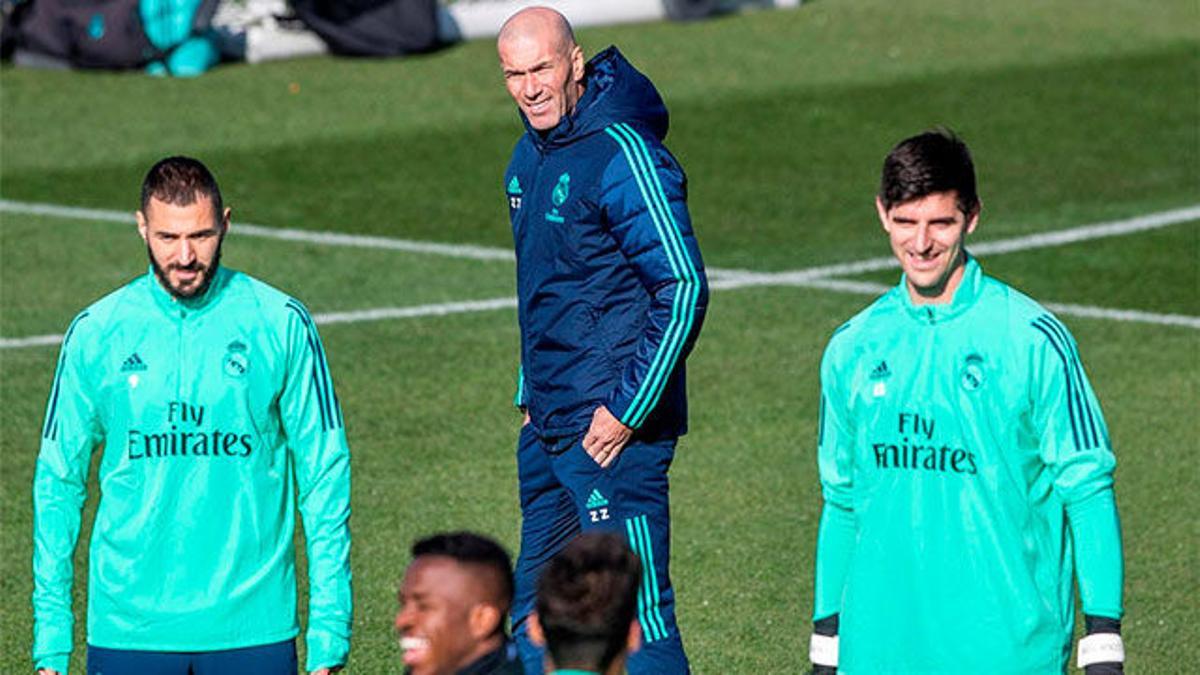 Último entreno del Madrid antes del encuentro ante el PSG