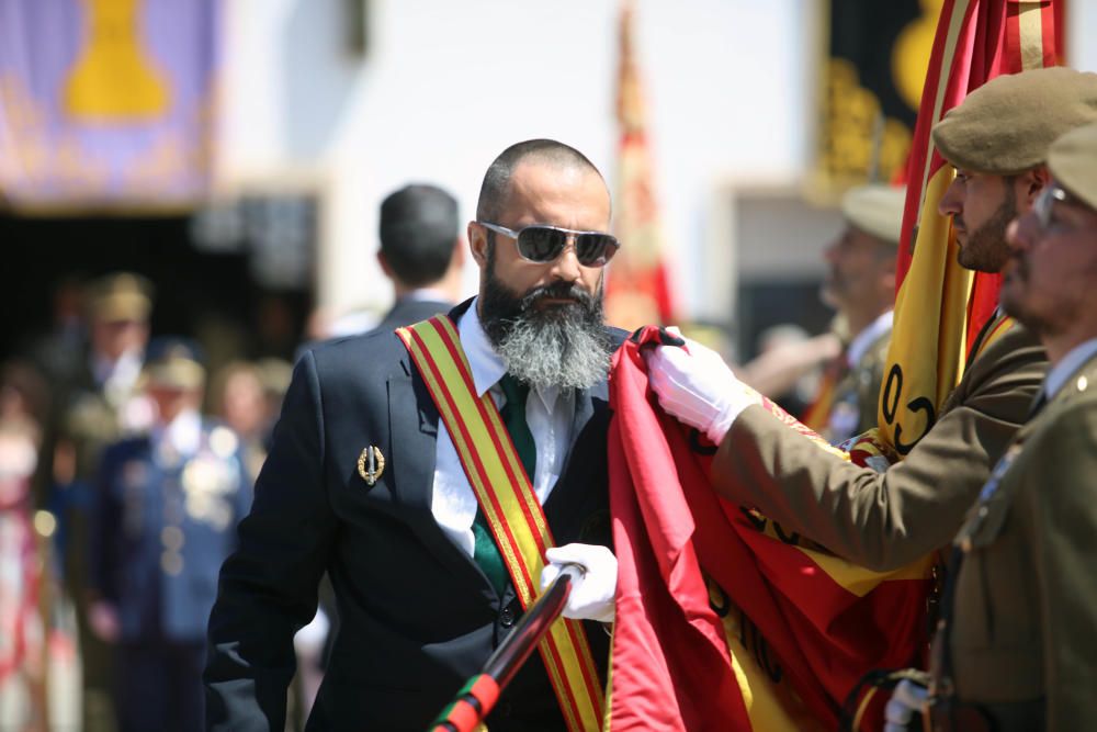 600 civiles juran la bandera en Palma