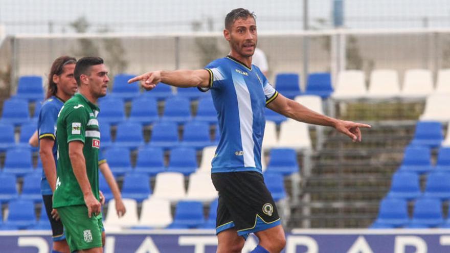 Samuel Llorca, durante el Cornellà-Hércules