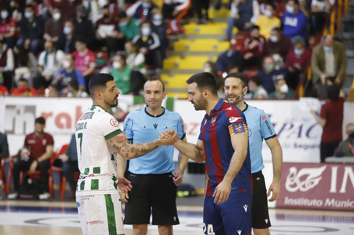 En imágenes el Futsal Córdoba Levante