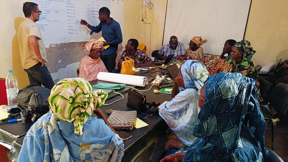 Una de las clases en Senegal impulsada por la oenegé Justicia Alimentaria.