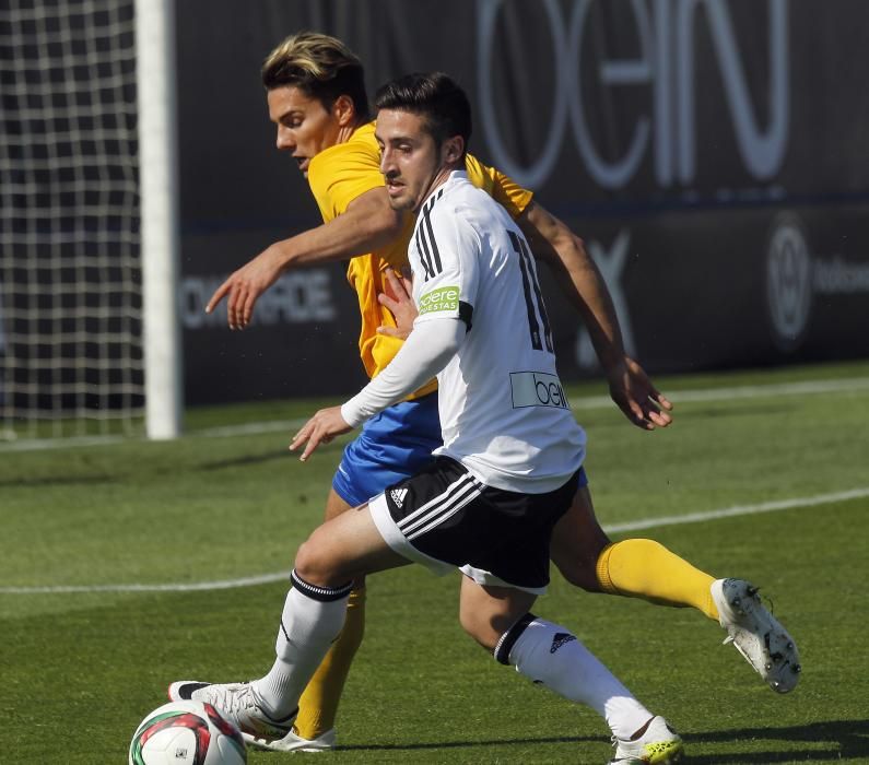 El Puchades se convierte en una fiesta con la victoria del Valencia Mestalla frente al Badalona