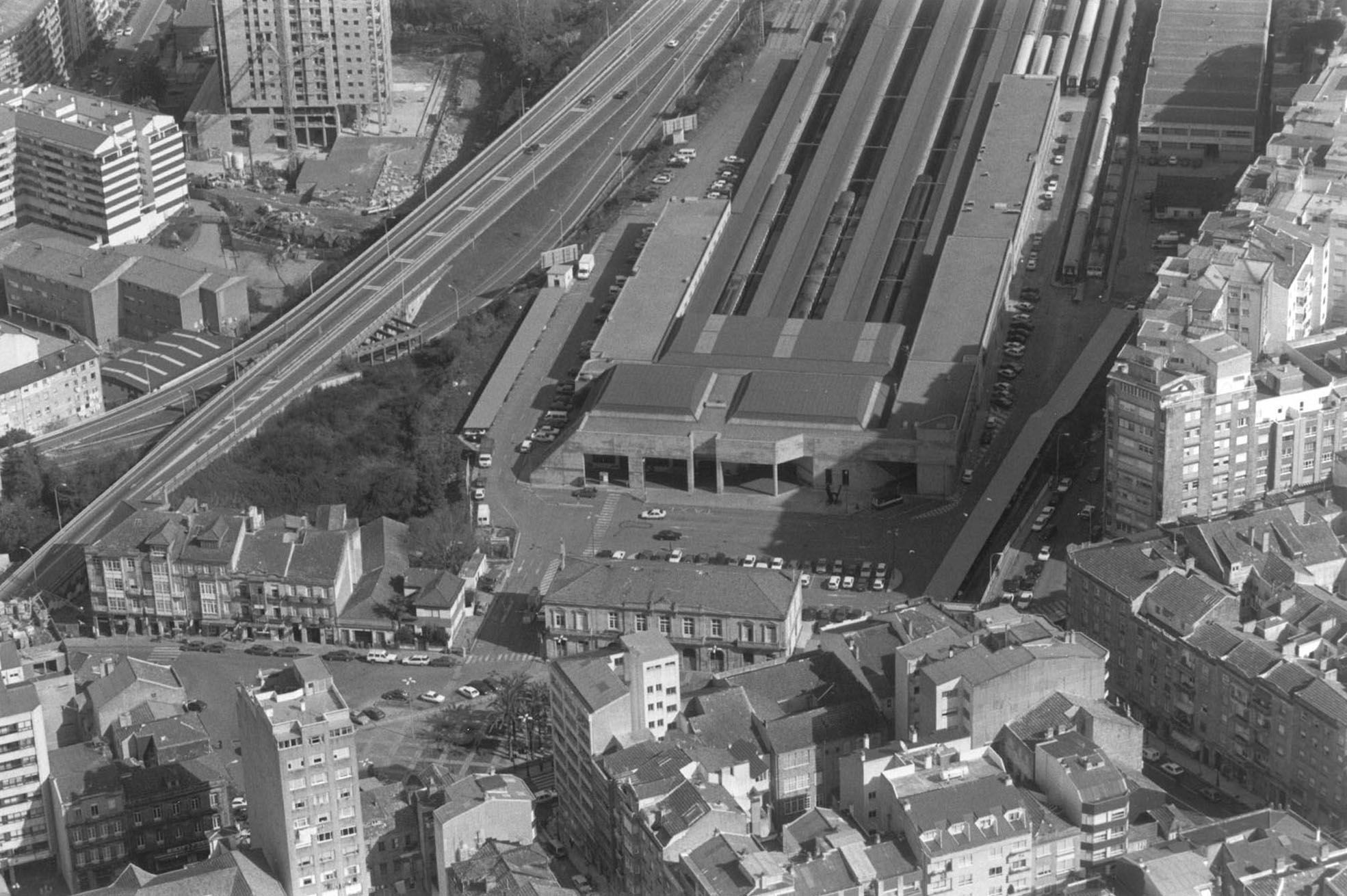 ¿Recuerdan la fachada de la original estación ferroviaria de Urzáiz?