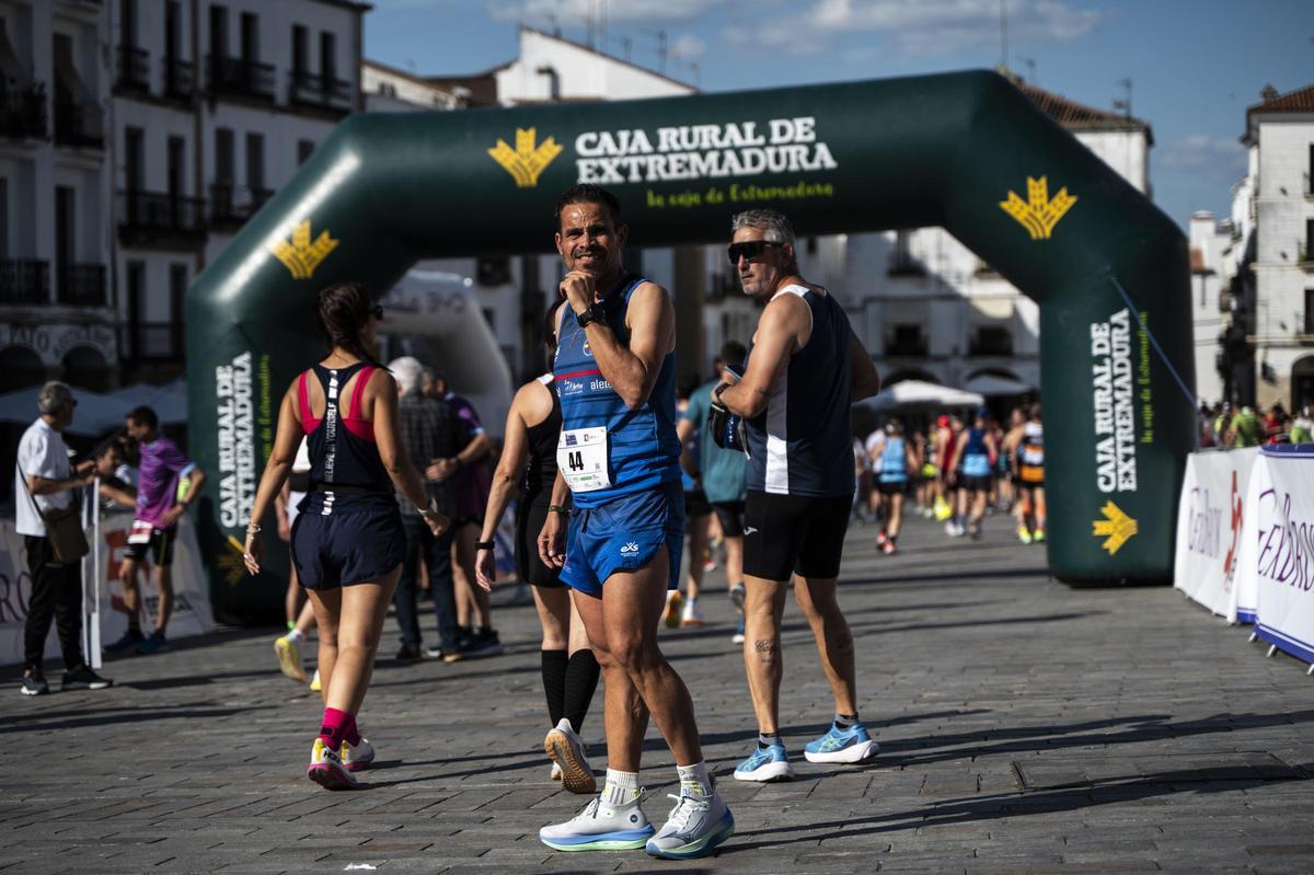 Las mejores imágenes de la Media Maratón de Cáceres