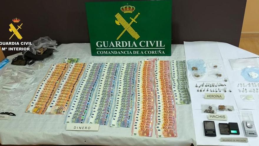 A prisión un hombre al que se le intervinieron 613 dosis de droga en Boiro.