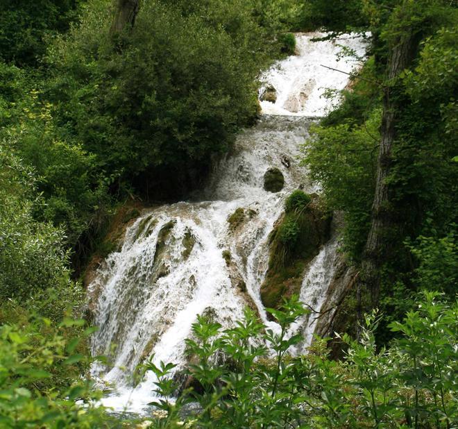 Cascada en Tubilla del Agua