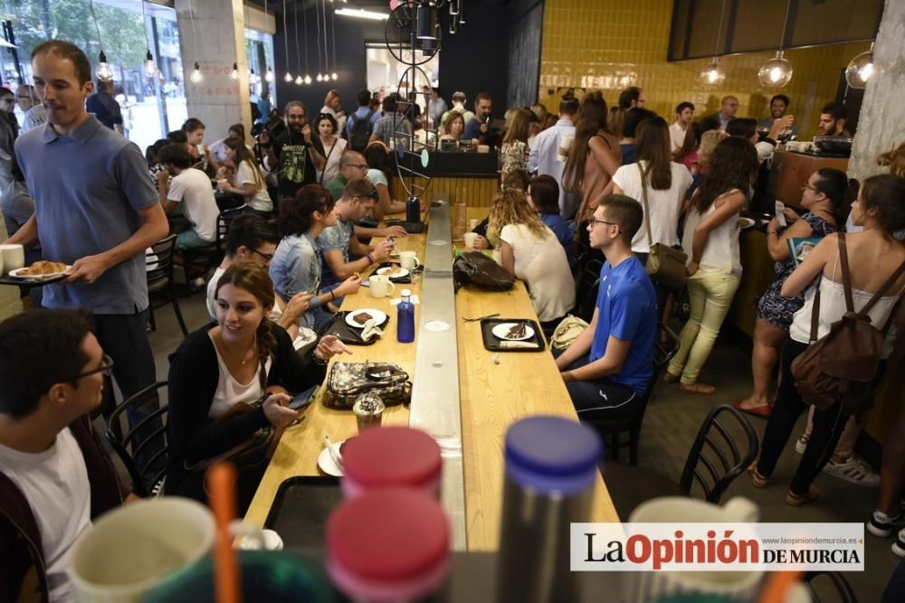 Starbucks abre sus puertas en la Gran Vía de Murci