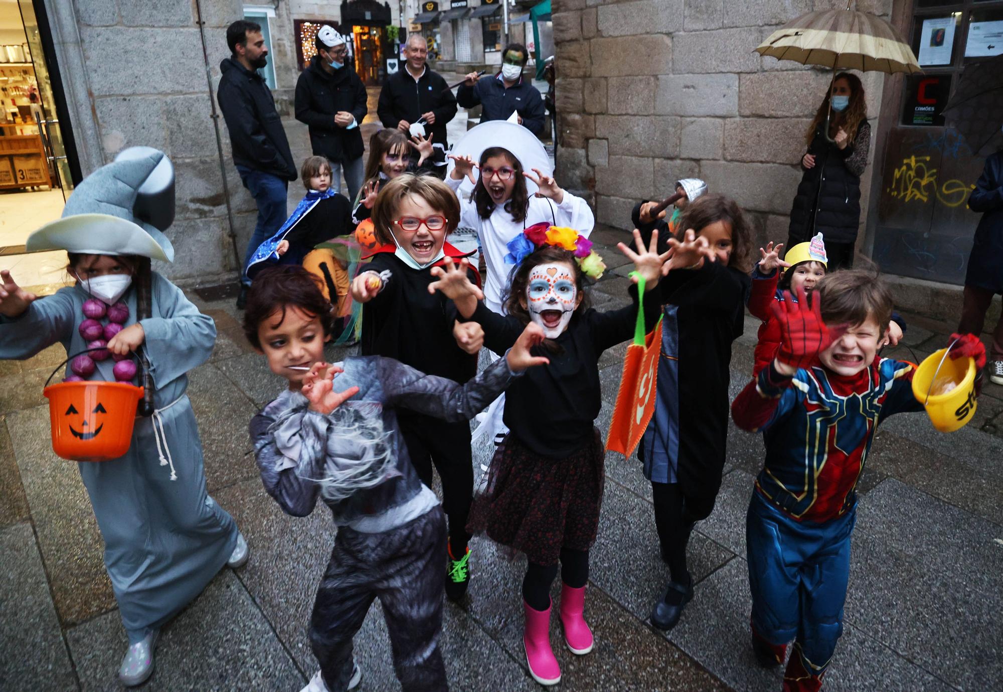 La terrorífica fiesta de Halloween es cosa de niños