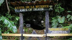 Entrada a la Cueva de la Muerte