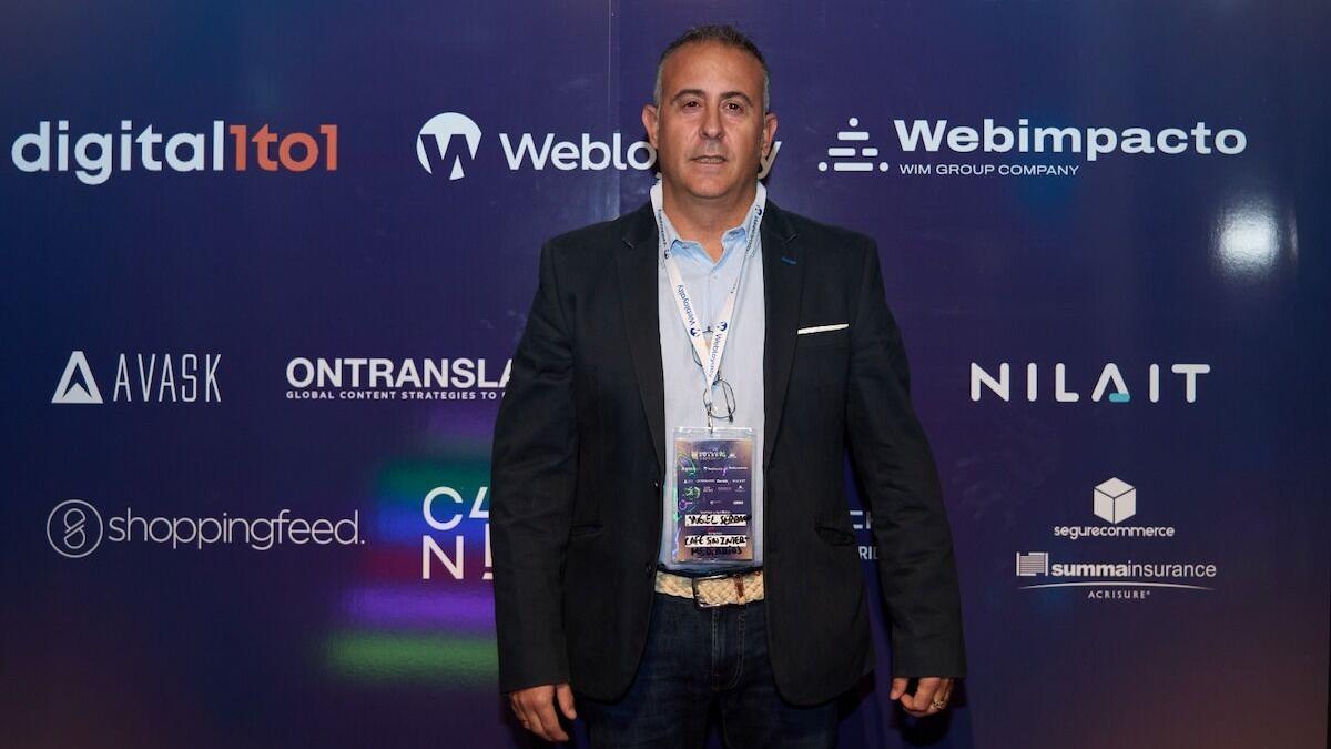 Ángel Serrano, fundador de la empresa de Pozoblanco Café sin Intermediarios, premiada en los Marketplaces 2025.