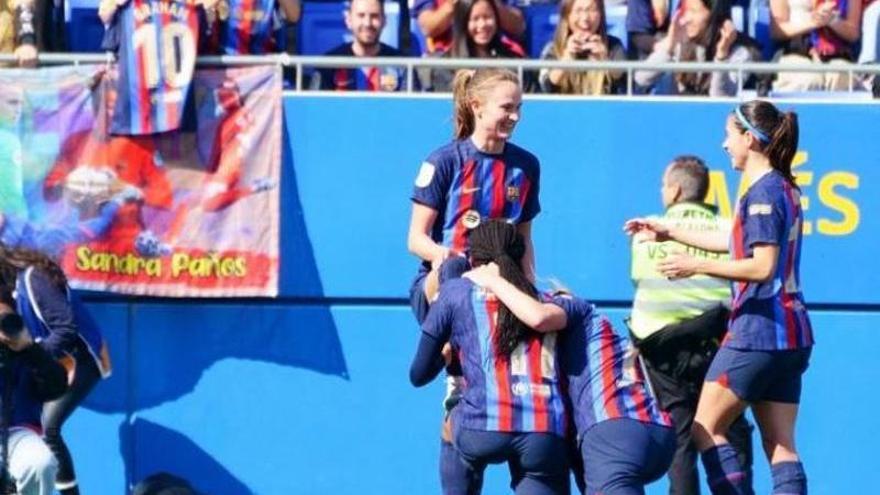 El Barça goleja el dia del retorn de Jana i Graham després de patir lesions de llarga durada