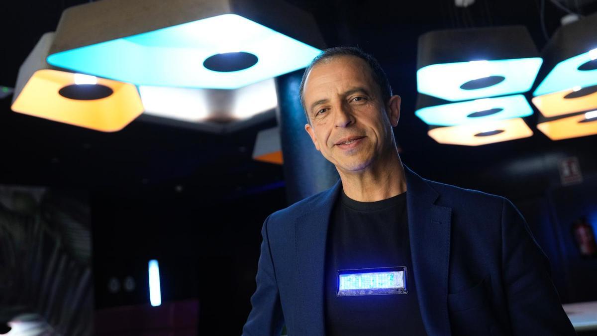 Roberto Menéndez, director ejecutivo digital de la empresa de robótica Futura Vive
