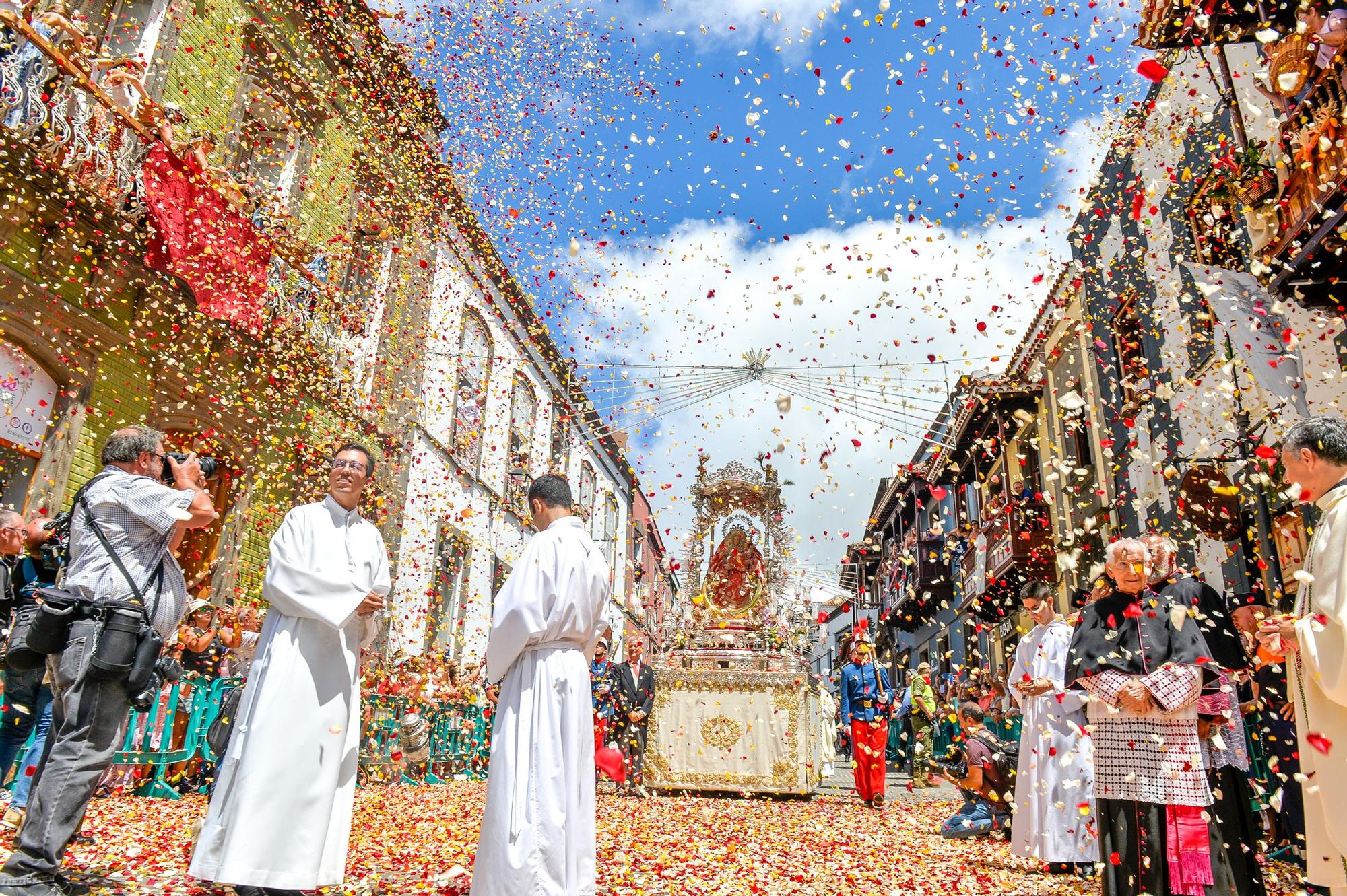 Eucaristía y procesión: Fiestas del Pino 2022