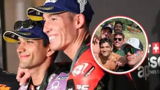 Jorge Martín y Aleix Espargaró se pasan a los hinchables: Así ha sido su día en 'Grand Prix', con una toalla del Barça