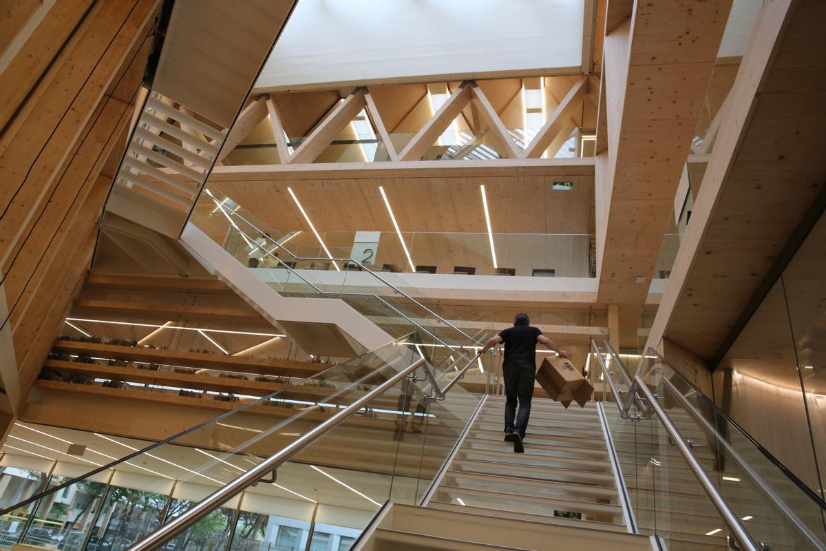 La nueva biblioteca García Márquez, en Sant Martí de Provençals, en un edificio espectacular